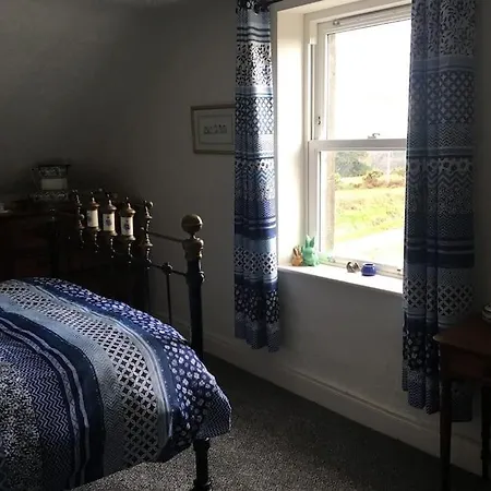 Knockanree Cottage-quiet, Tranquil Country Hideaway Дом отдыха *